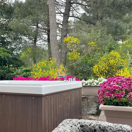Villa Con Jacuzzi Sull Etna Pedara